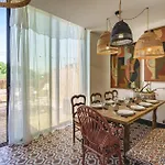 La Maison D'ambre - Jacuzzi - Sauna- Clim Saumur