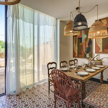 La Maison D'ambre - Jacuzzi - Sauna- Clim Saumur