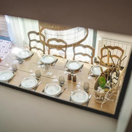 La Maison D'ambre - Jacuzzi - Sauna- Clim Semesterbostad