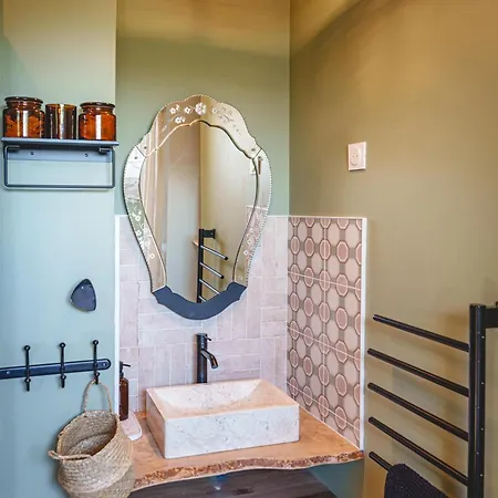 La Maison D'ambre - Jacuzzi - Sauna- Clim Casa de Férias *