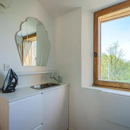 Holiday home La Maison D'ambre - Jacuzzi - Sauna- Clim Saumur