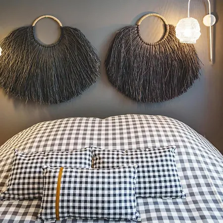 La Maison D'ambre - Jacuzzi - Sauna- Clim