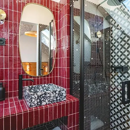 Hébergement de vacances La Maison D'ambre - Jacuzzi - Sauna- Clim