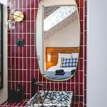 Nyaraló La Maison Dambre-jacuzzi-sauna-clim-4chambres