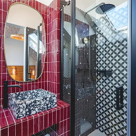 Nyaraló La Maison Dambre-jacuzzi-sauna-clim-4chambres