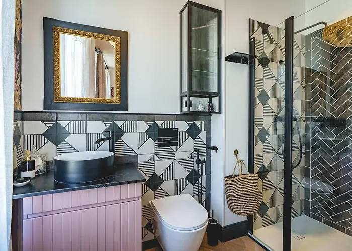 La Maison D'ambre - Jacuzzi - Sauna- Clim Hébergement de vacances *