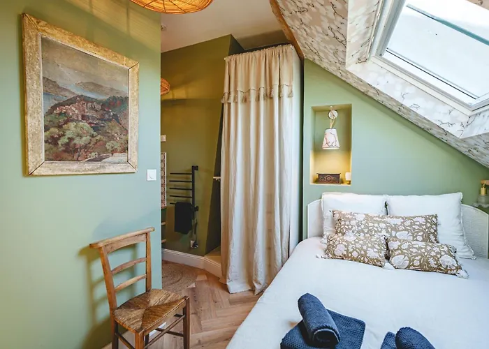 La Maison D'ambre - Jacuzzi - Sauna- Clim Hébergement de vacances *