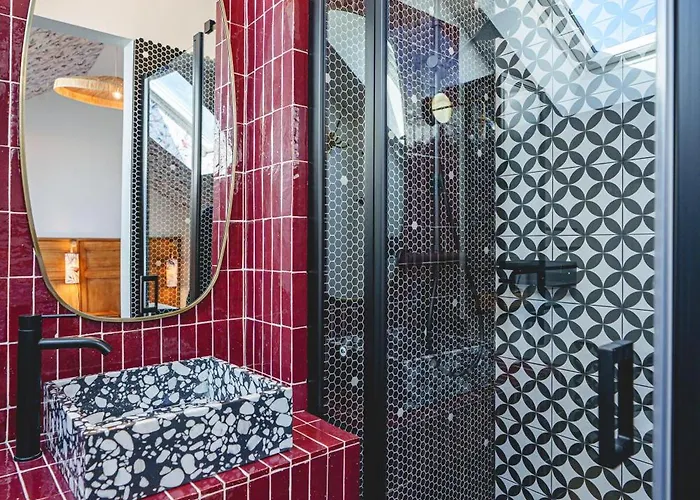 La Maison D'ambre - Jacuzzi - Sauna- Clim *