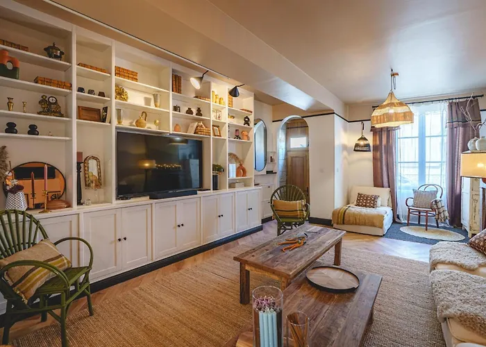 La Maison D'ambre - Jacuzzi - Sauna- Clim Holiday home